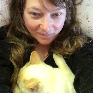 Meet your Posher, Anne